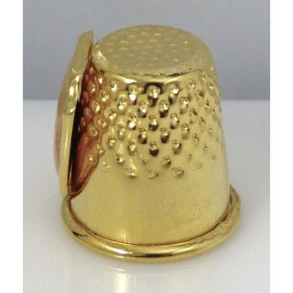 Myrtle Beach SC Thimble Souvenir The Palace Theater Gold Tone Metal Vintage - Picture 6 of 11